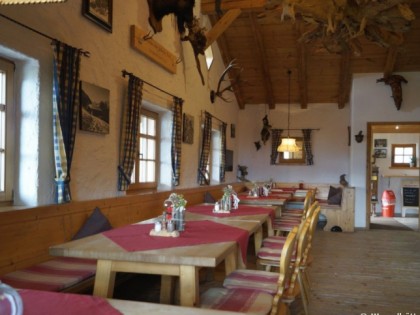 照片: Wurzelh&amp;uuml;tte